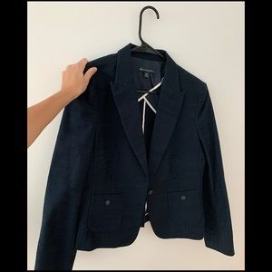 Like new 12P Brooks Brothers navy blue blazer